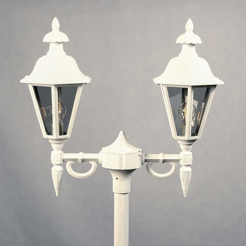 Konstsmide Pallas 2-arm lykta 2-arm E27 ex stolpe