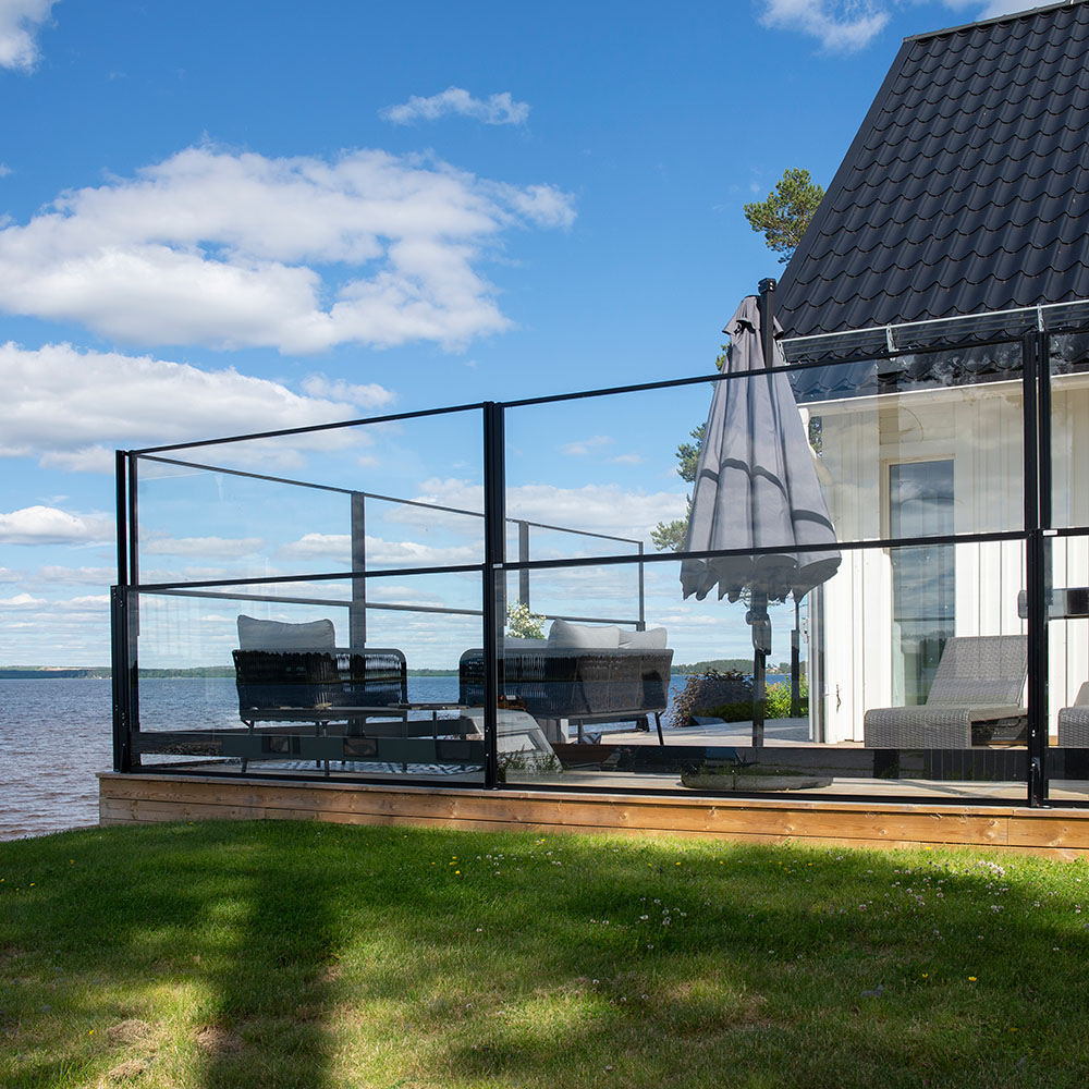 Justerbar I Høyden Stiltje - Glassrekkverk Sort, 1800 Mm